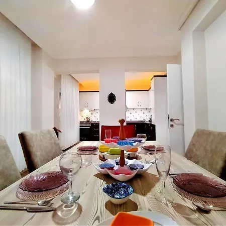 Spacious And Cozy In Muratpasa Antalya