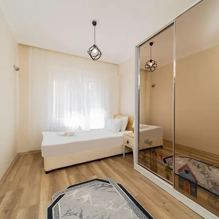 Spacious And Cozy In Muratpasa * Antalya
